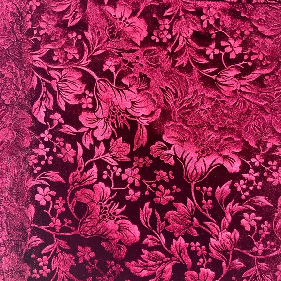 SHEIN Floral Velvet Skirt Size XS - Picture 2 of 2